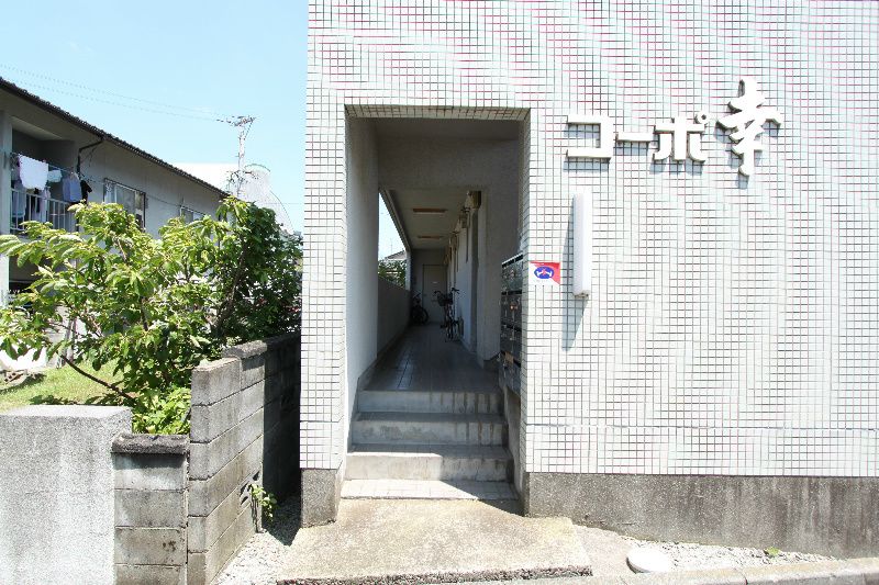 �y�G���g�����X�z�@