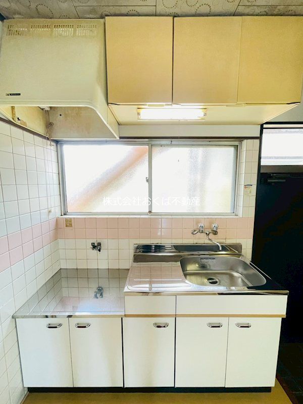 �y�L�b�`���z�@