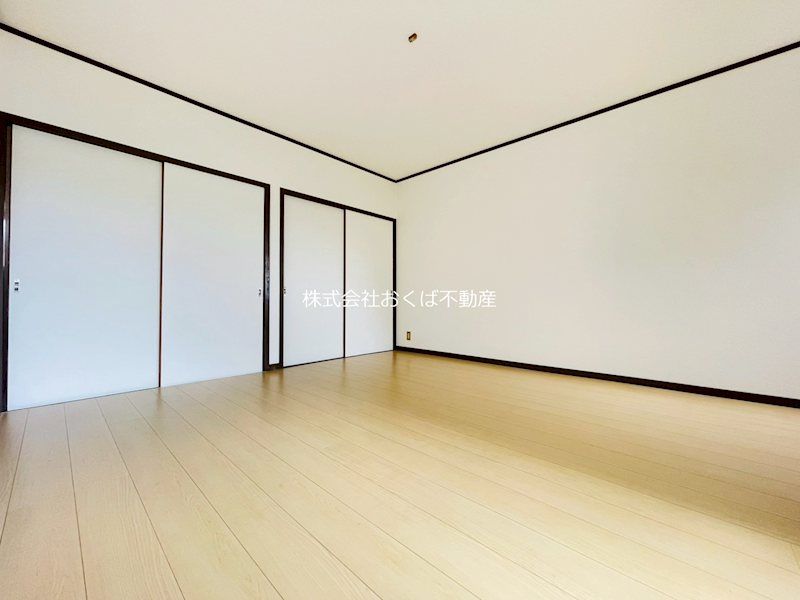 �y���ԁE���r���O�z�@