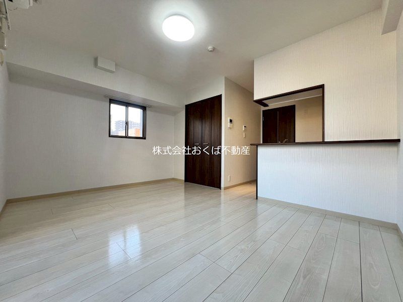 �y���ԁE���r���O�z�@