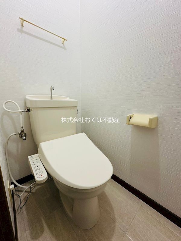 �y�g�C���z�@