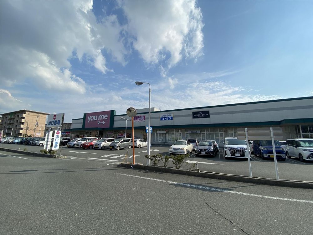 �y���Ӂz�@��߃}�[�g �c��X 1251m