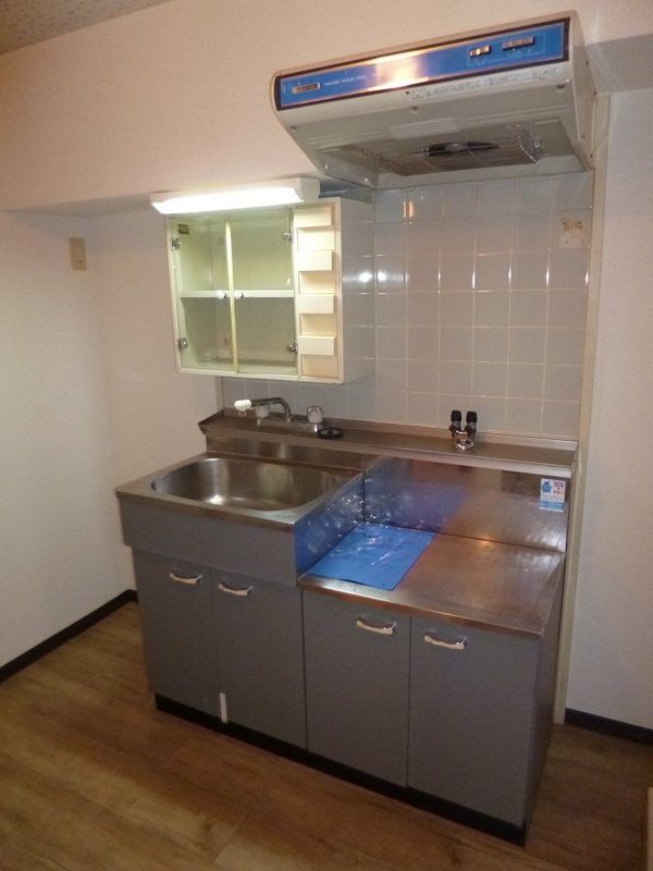 �y�L�b�`���z�@