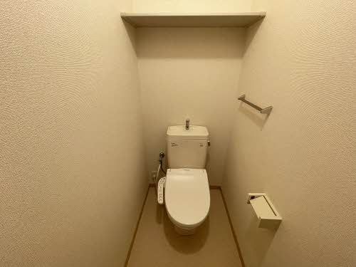 �y�g�C���z�@