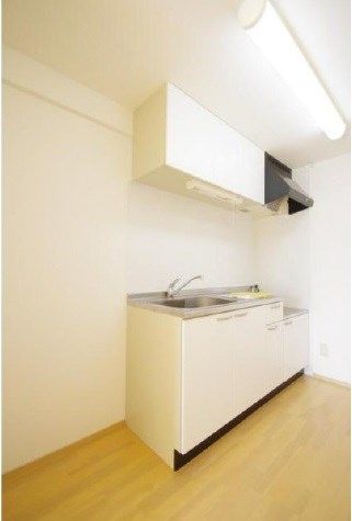 �y�L�b�`���z�@