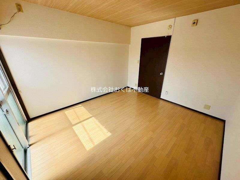 �y�Q���z�@