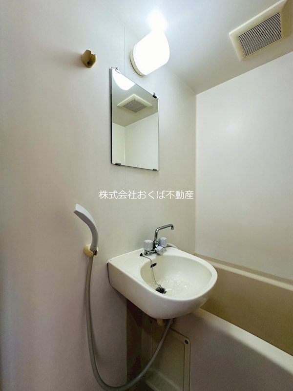 �y���ʏ��z�@