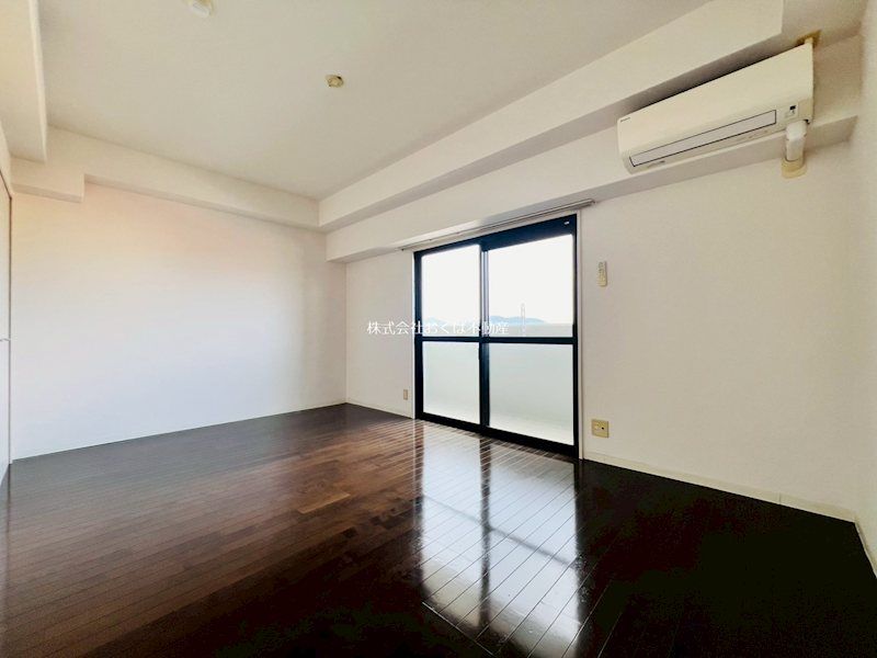 �y�Q���z�@