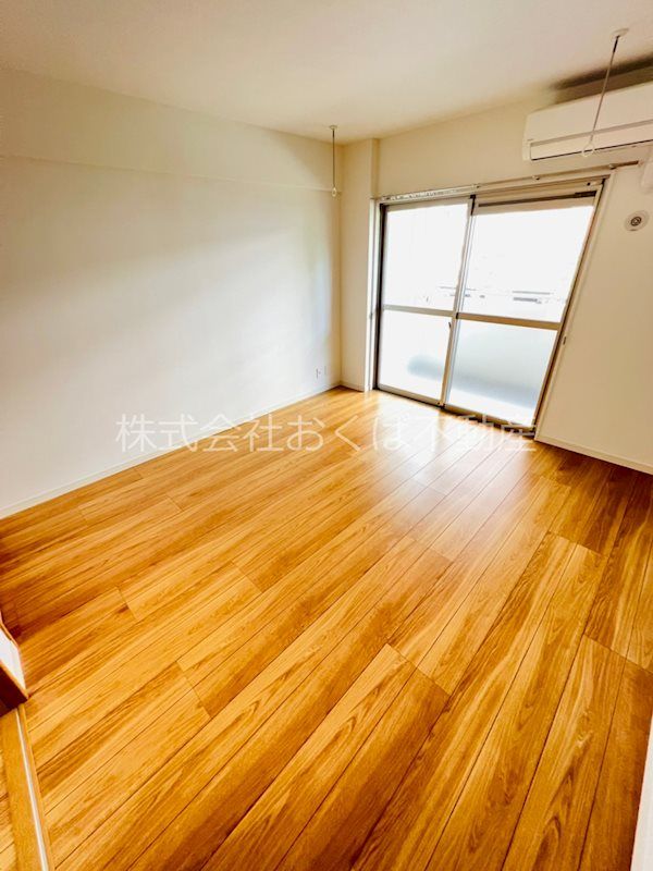 �y�Q���z�@