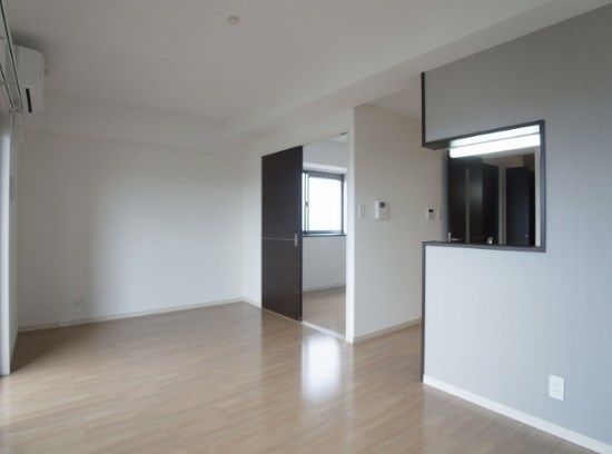 �y���ԁE���r���O�z�@