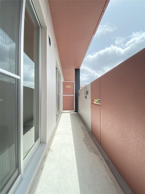 �y�x�����_�z�@