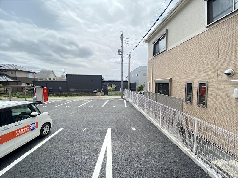 �y���]�z�@