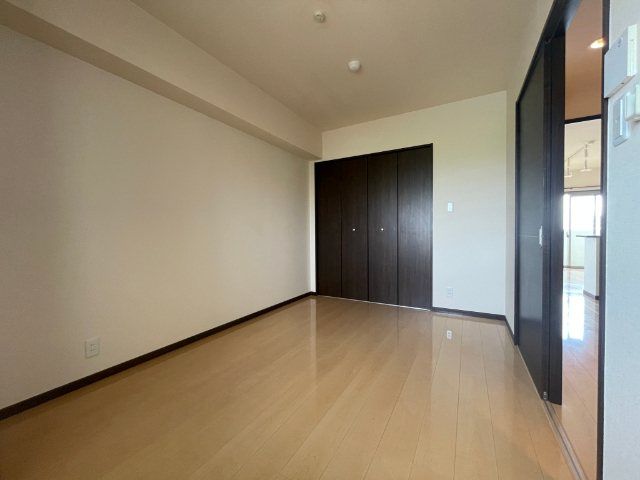 �y�Q���z�@