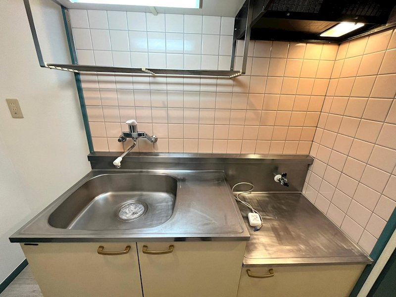 �y�L�b�`���z�@