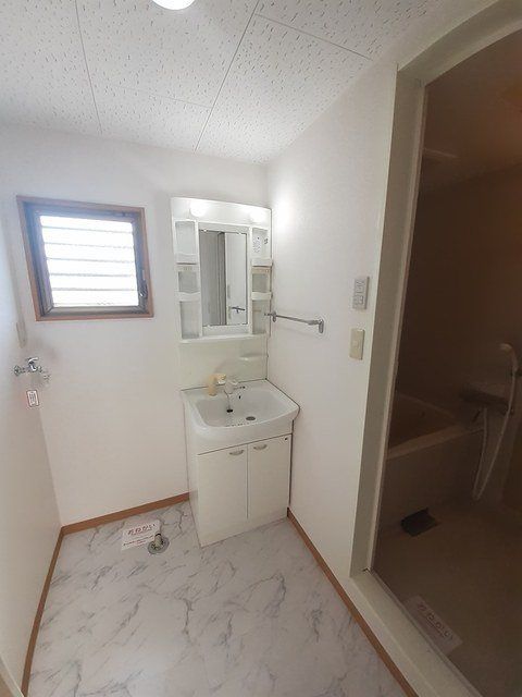 �y���ʏ��z�@