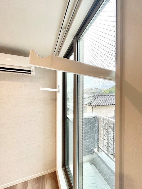 �y���̑��ݔ��z�@