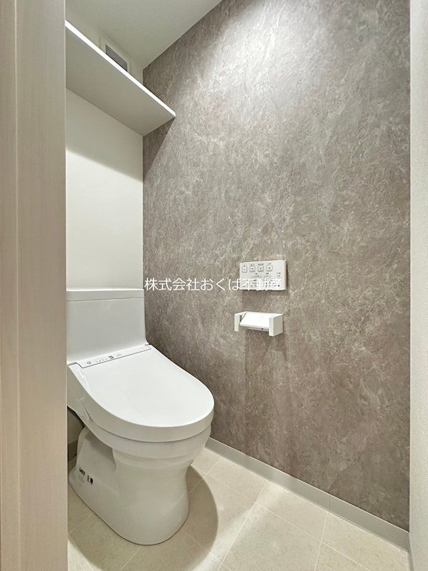 �y�g�C���z�@