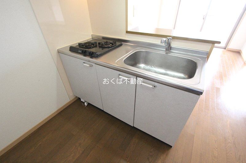 �y�L�b�`���z�@