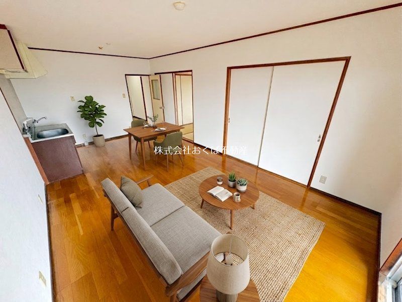 �y���ԁE���r���O�z�@���Ƌ�E������AI�Ŕz�u�����C���[�W�ł��B