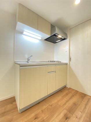 �y�L�b�`���z�@