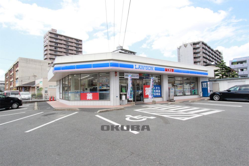 �y���Ӂz�@���[�\�� �F�{���R���X 242m