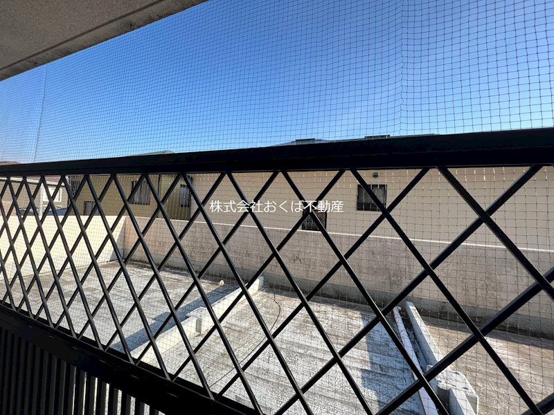 �y���]�z�@