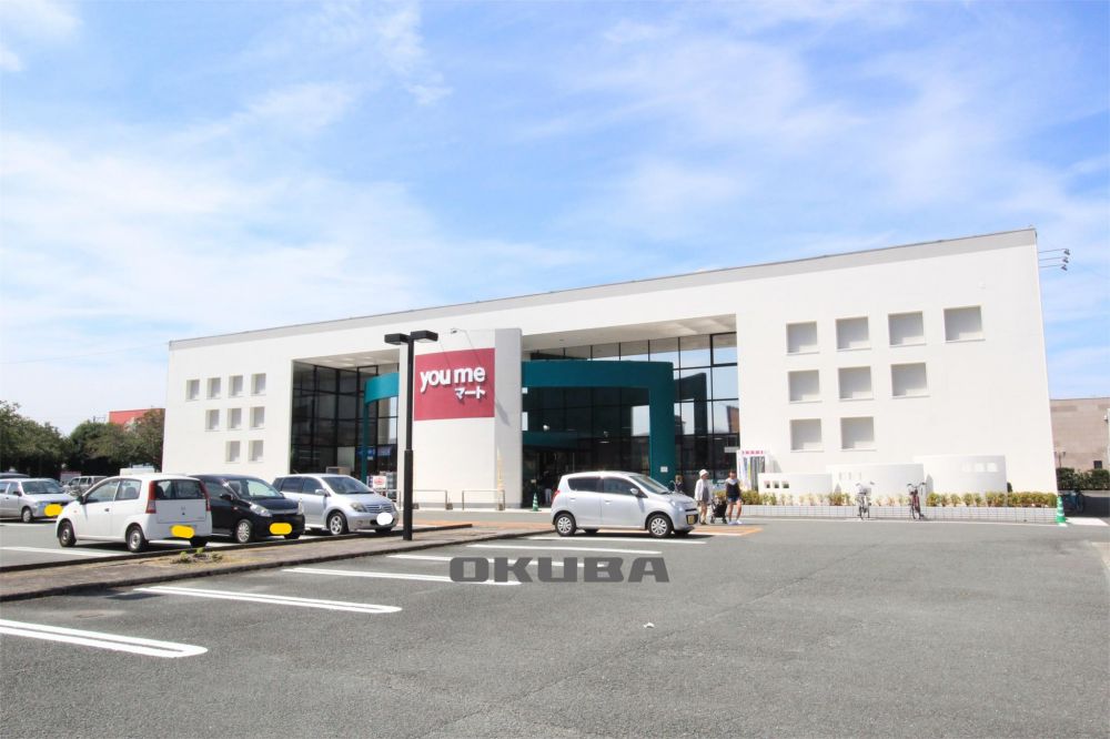 �y���Ӂz�@��߃}�[�g ����X 319m