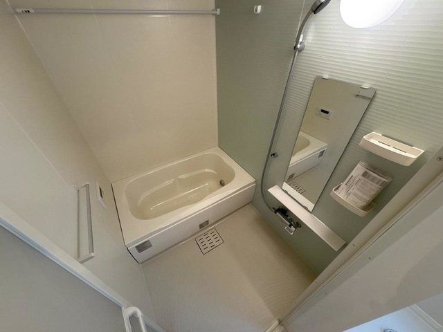 �y�o�X�z�@���C���[�W�摜�ł��B