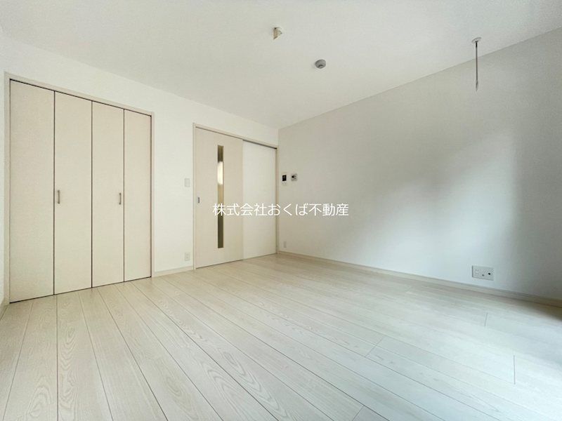 �y���ԁE���r���O�z�@���ʎ������̉摜�ł��B