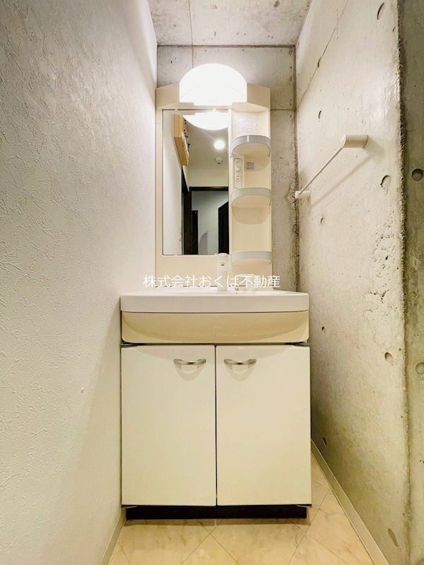 �y���ʏ��z�@