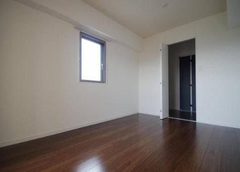 �y�Q���z�@