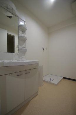 �y���̑��ݔ��z�@