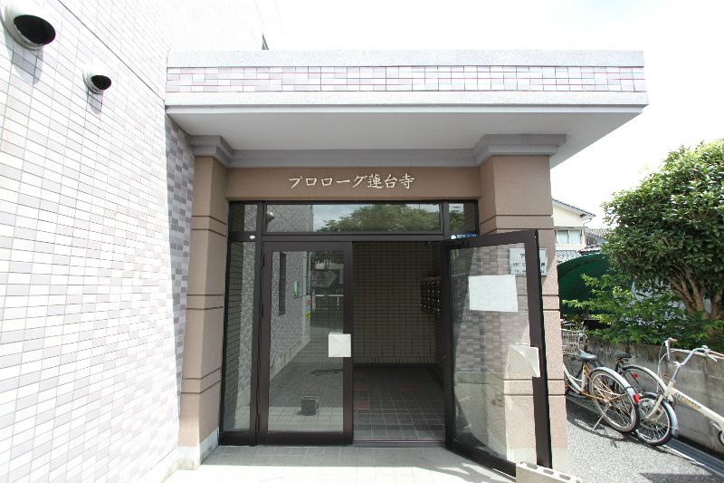 �y�G���g�����X�z�@