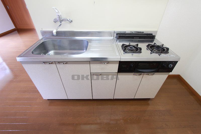 �y�L�b�`���z�@