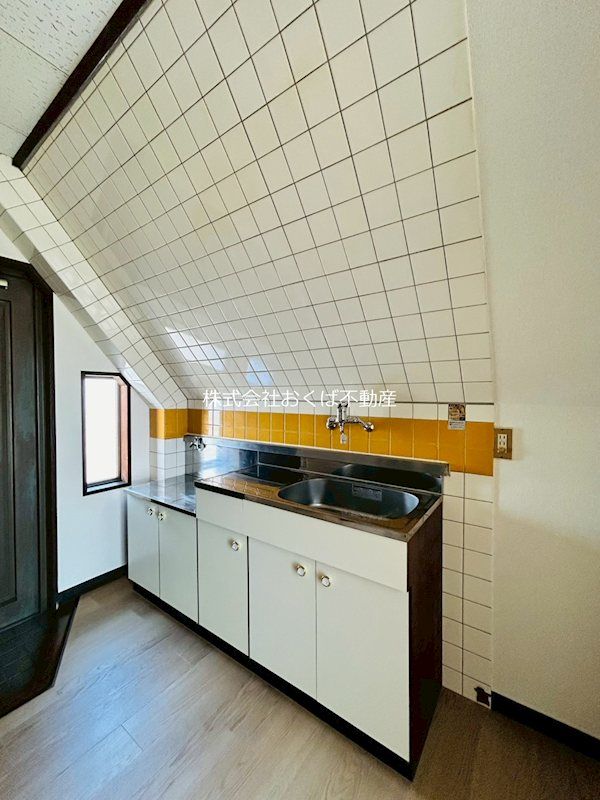 �y�L�b�`���z�@