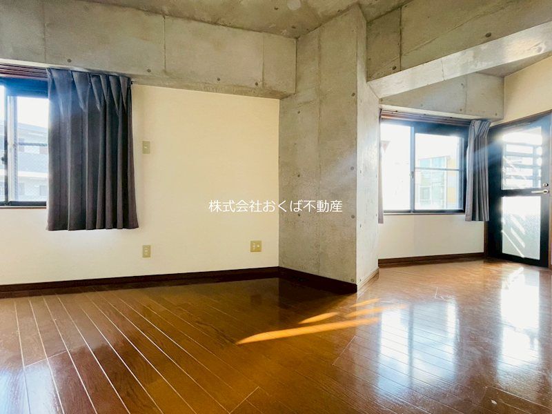 �y�Q���z�@