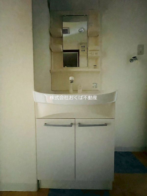 �y���ʏ��z�@