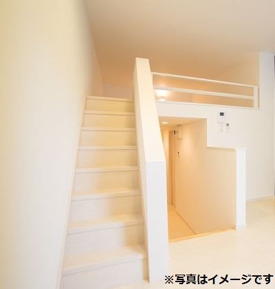 �y���ԁE���r���O�z�@