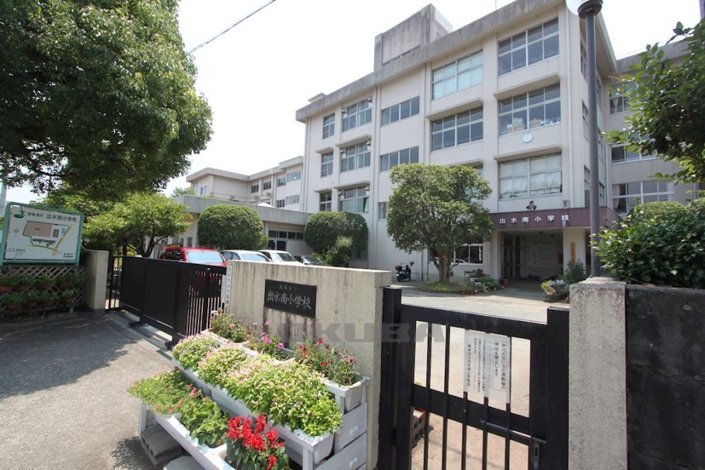 �y���Ӂz�@�F�{�s���o���쏬�w�Z 276m