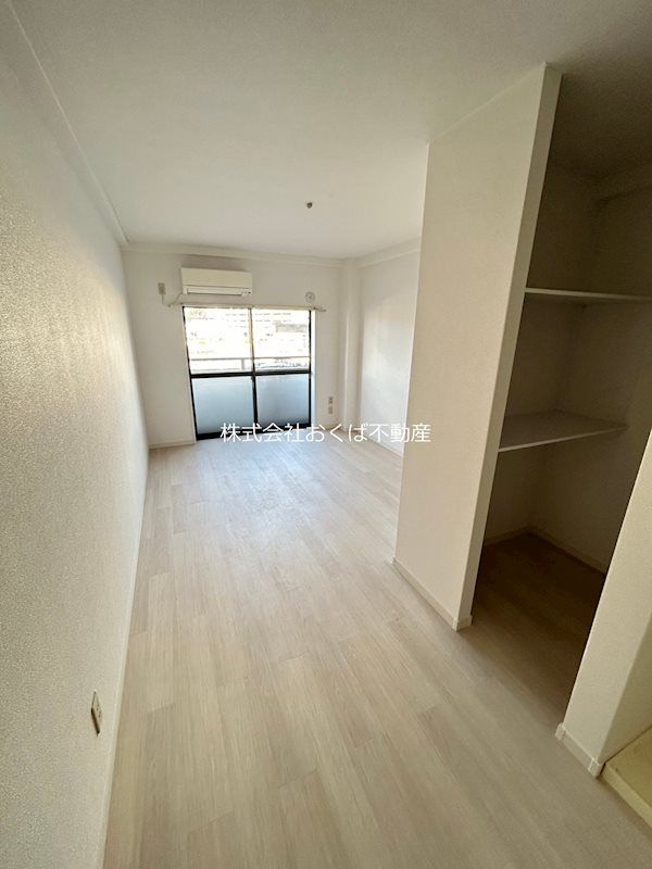 �y���ԁE���r���O�z�@