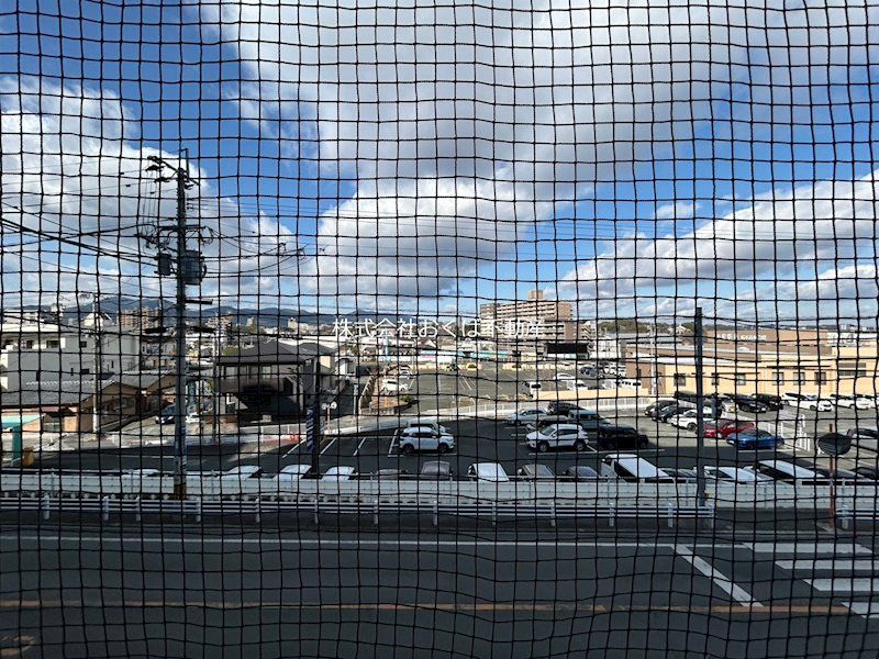 �y���]�z�@