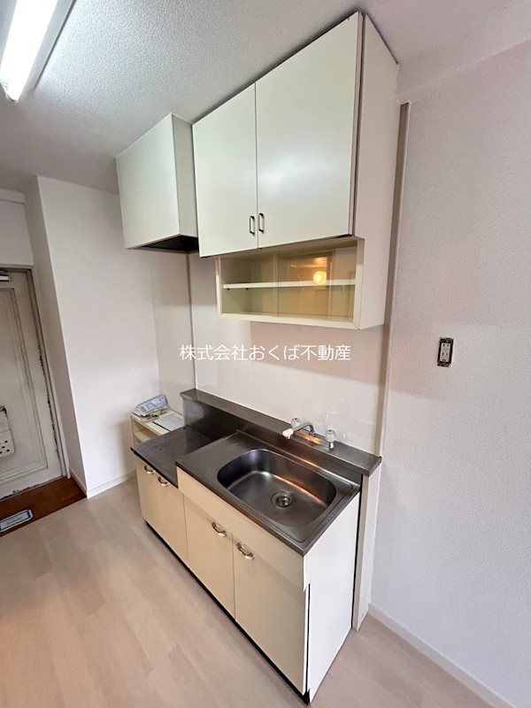 �y�L�b�`���z�@