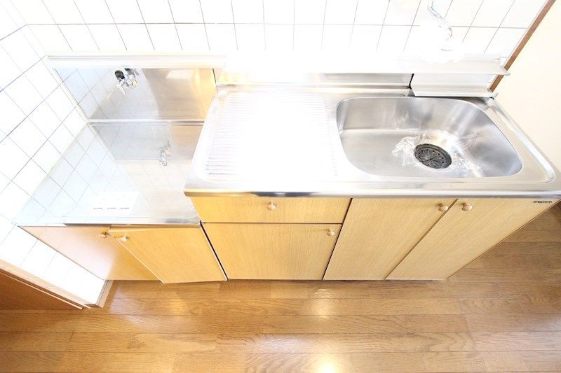 �y�L�b�`���z�@