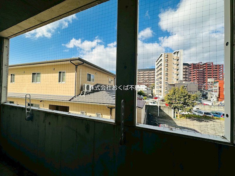 �y���]�z�@