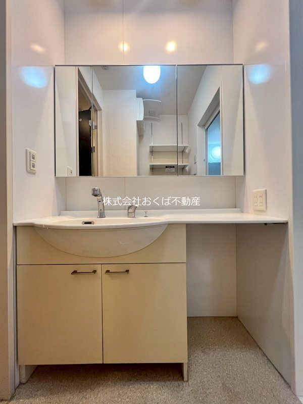 �y���ʏ��z�@