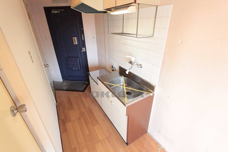 �y�L�b�`���z�@