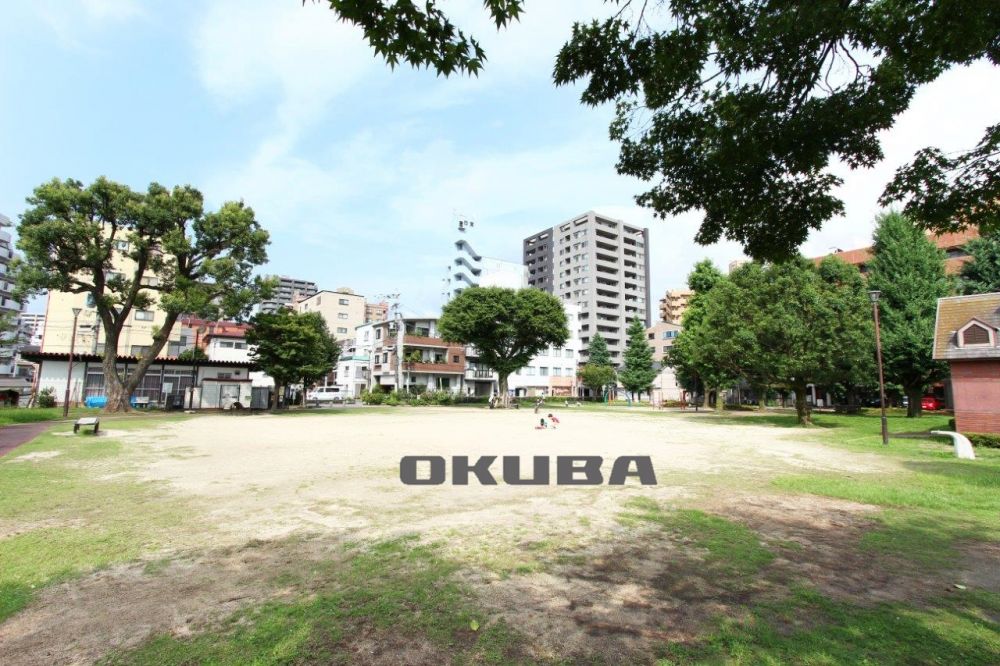 �y���Ӂz�@�ˈ�̊O���� 262m