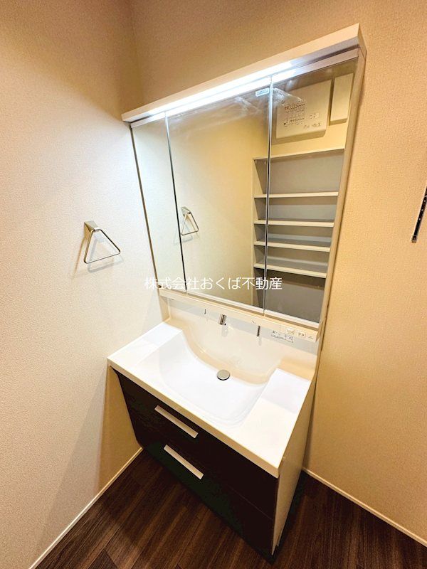 �y���ʏ��z�@