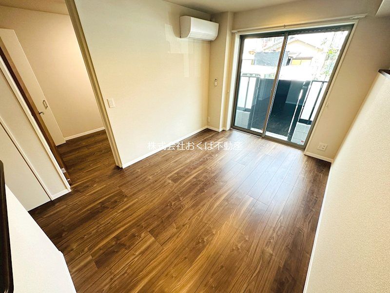 �y���ԁE���r���O�z�@