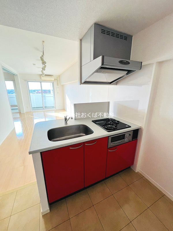 �y�L�b�`���z�@